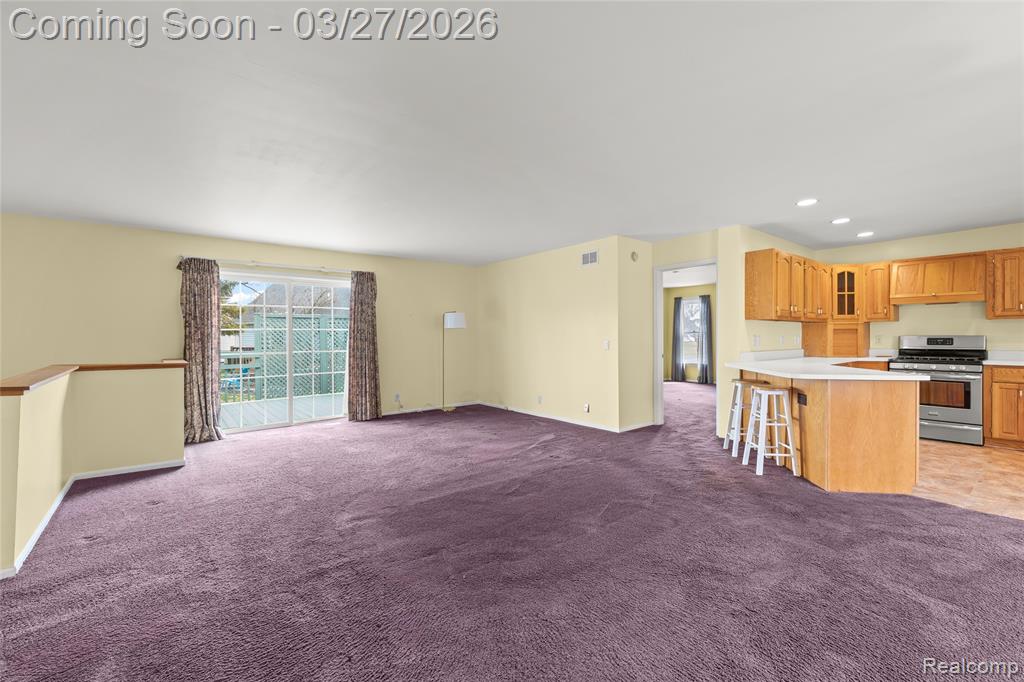 8118 Emerald Lane W, Westland, MI — Photo 4