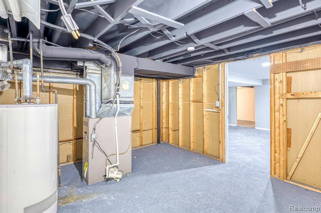 22744 CORTES Street, Novi, MI — Photo 37