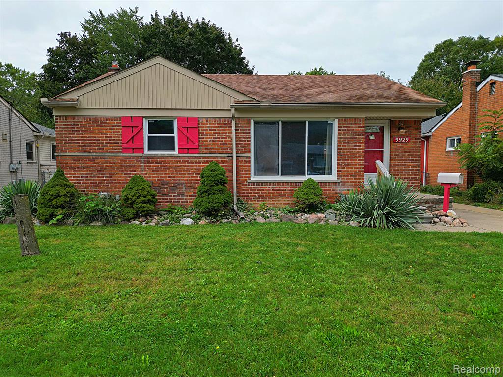 9929 DEERING Street, Livonia, MI 48150 — Photo 3