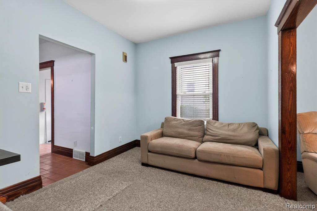 1518 Chestnut Street, Wyandotte, MI 48192 — Photo 10