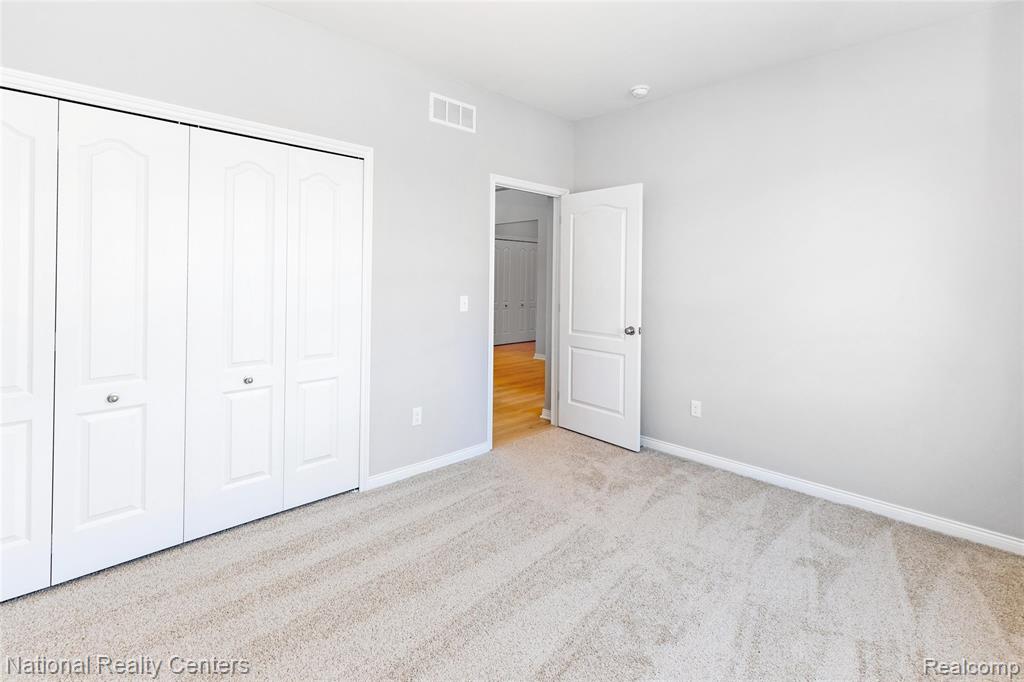 67 Meadow Creek Drive, Goodrich Vlg, MI — Photo 22