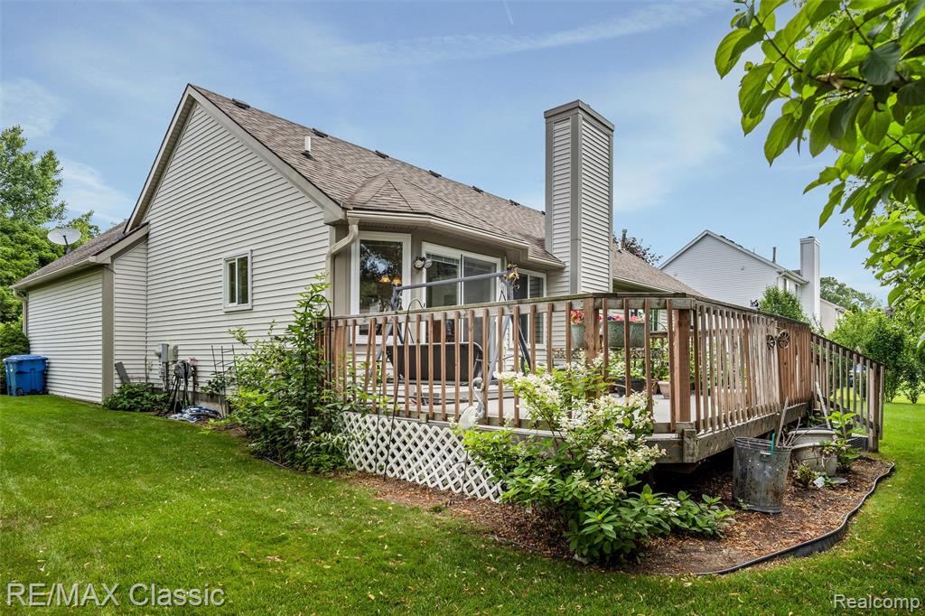 7671 Vamoco Drive, Waterford, MI 48327 — Photo 5