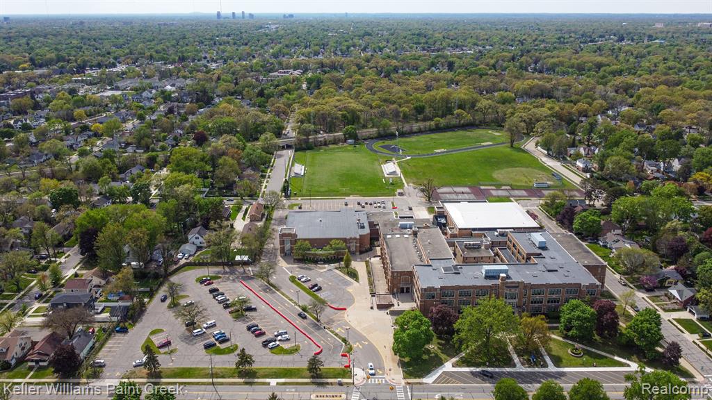 606 N CENTER Street, Royal Oak, MI 48067 — Photo 44