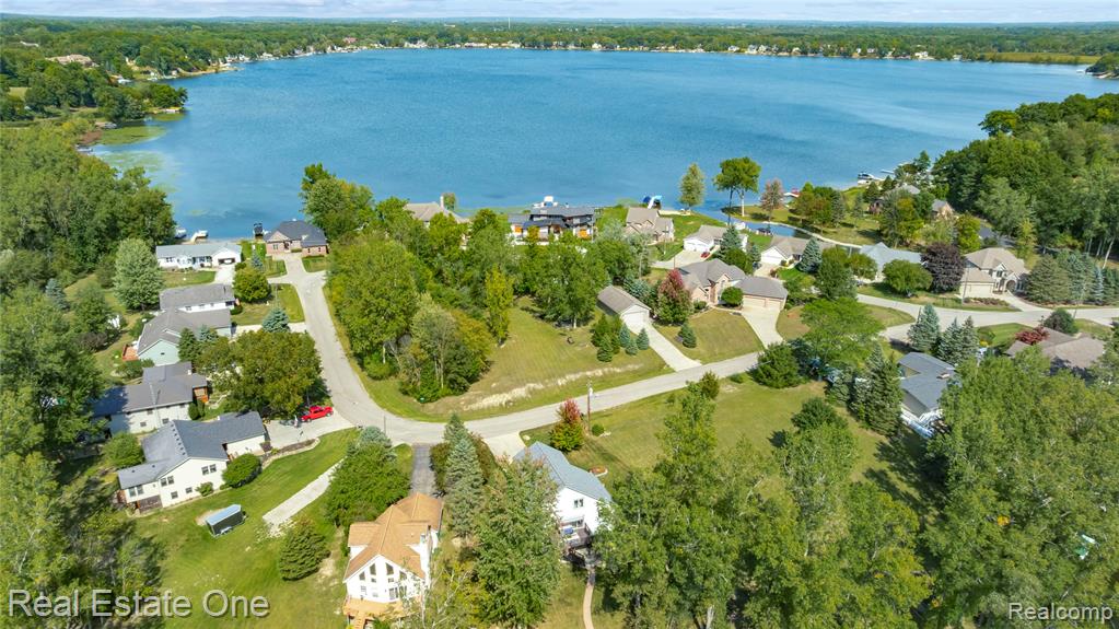 4047 Sunfish Drive, Lapeer, MI 48446 — Photo 66