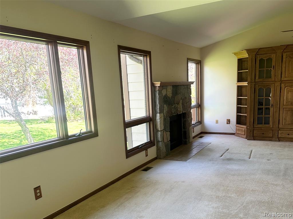 8329 Caribou Trail, Clarkston, MI 48348 — Photo 12