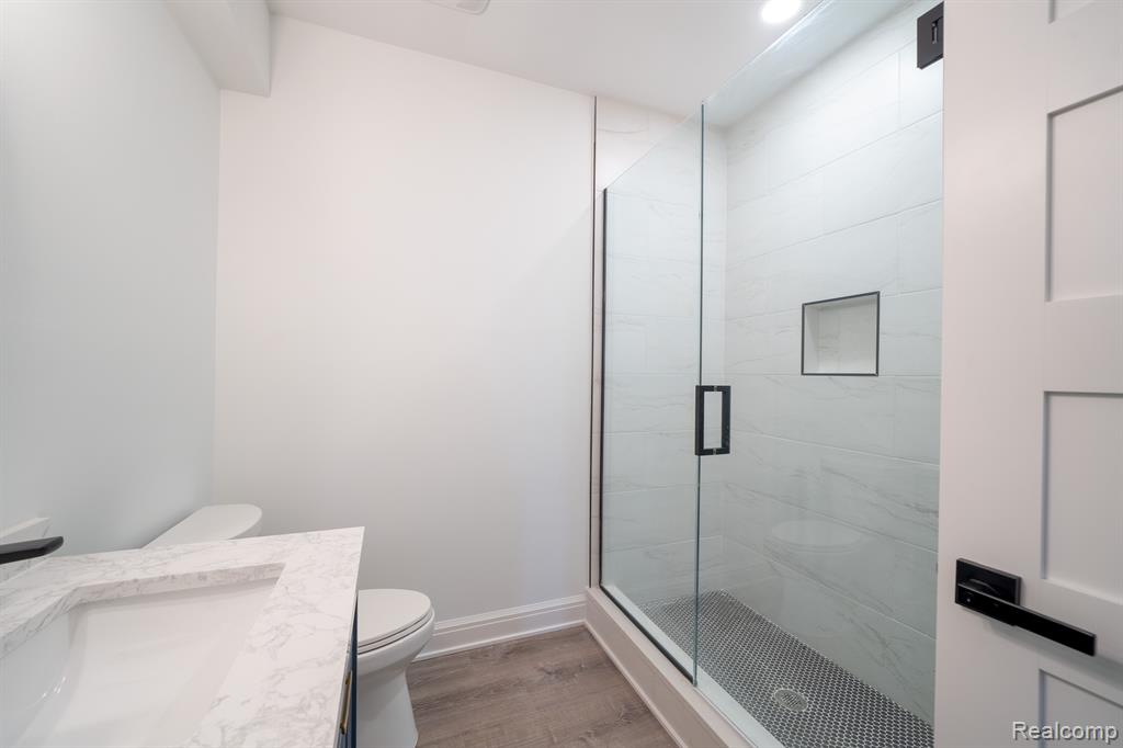 7450 PARKSTONE Lane, Bloomfield Hills, MI 48301 — Photo 69