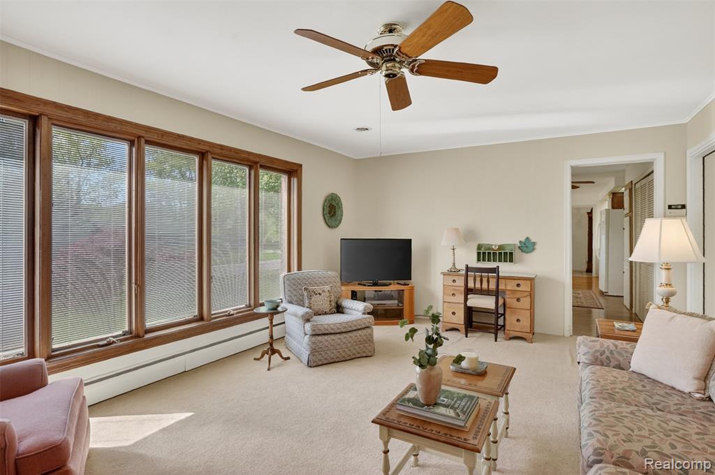 857 Helston Road, Bloomfield, MI 48304 — Photo 19