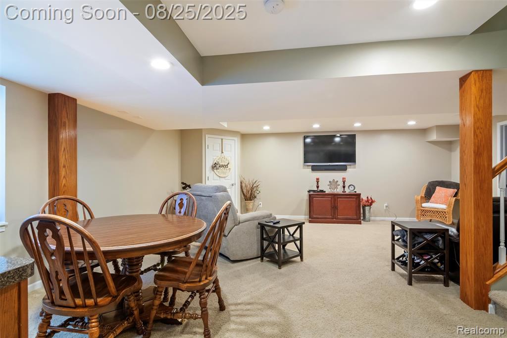 48201 Nottinghill Lane, Canton, MI 48188 — Photo 38