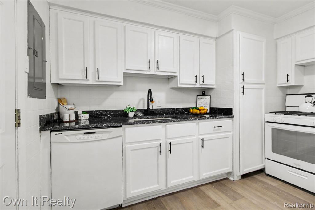 6155 Princess Street, Taylor, MI 48180 — Photo 11