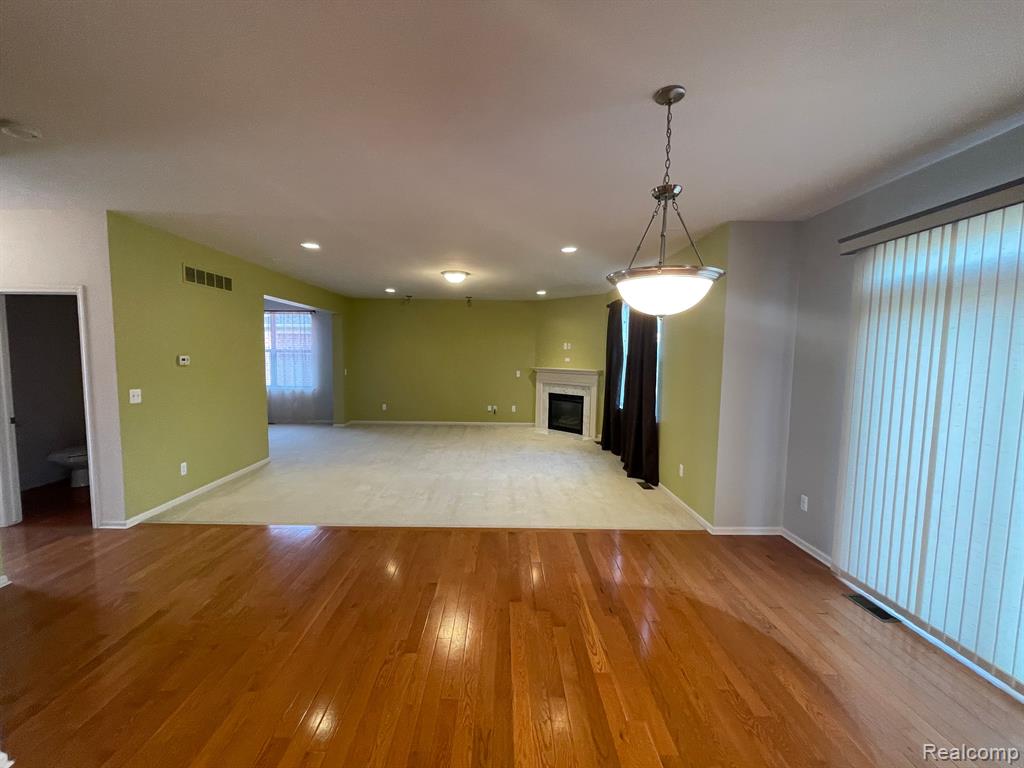 41693 CRANE Way, Novi, MI — Photo 12