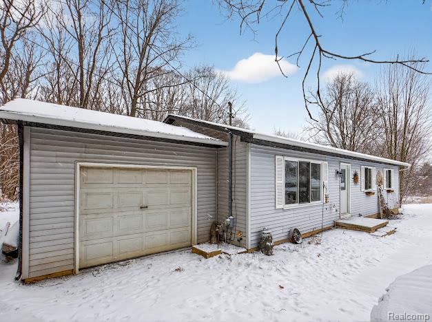 2401 E Farrand Road, Clio, MI 48420 — Photo 3
