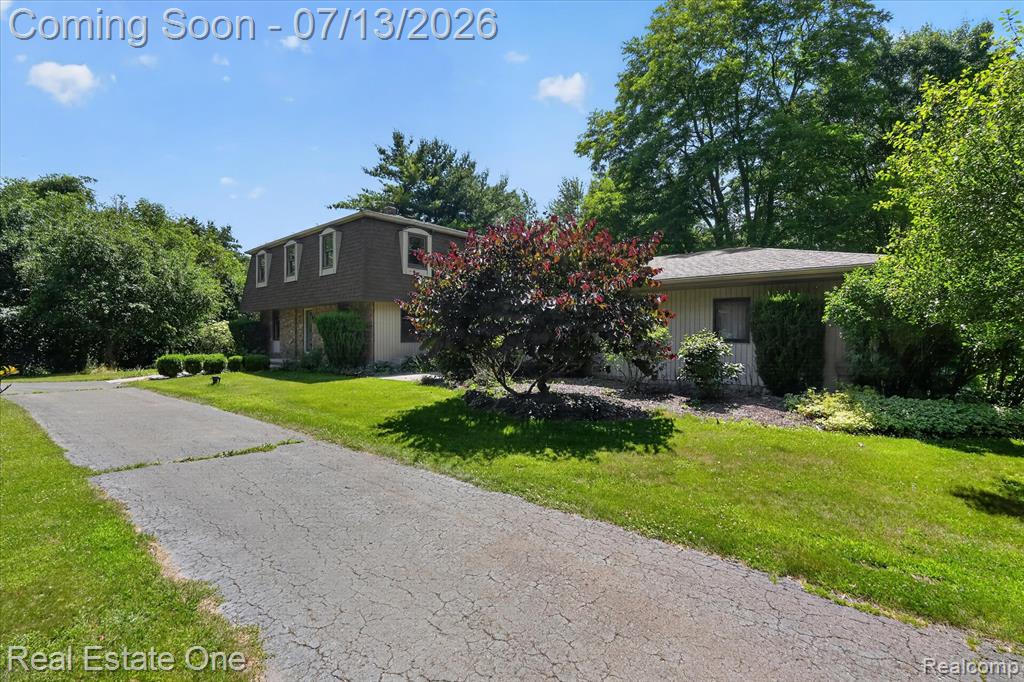 6039 Fish Lake Road, Holly, MI 48442 — Photo 3