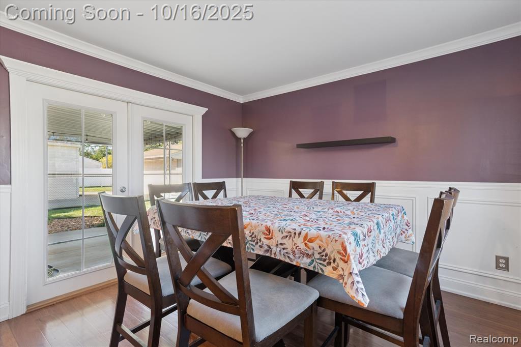 6439 Huntleigh Street, Garden City, MI — Photo 17