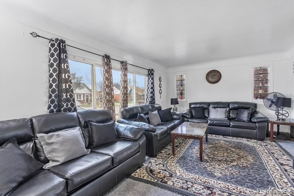995 Moran Avenue, Lincoln Park, MI 48146 — Photo 8