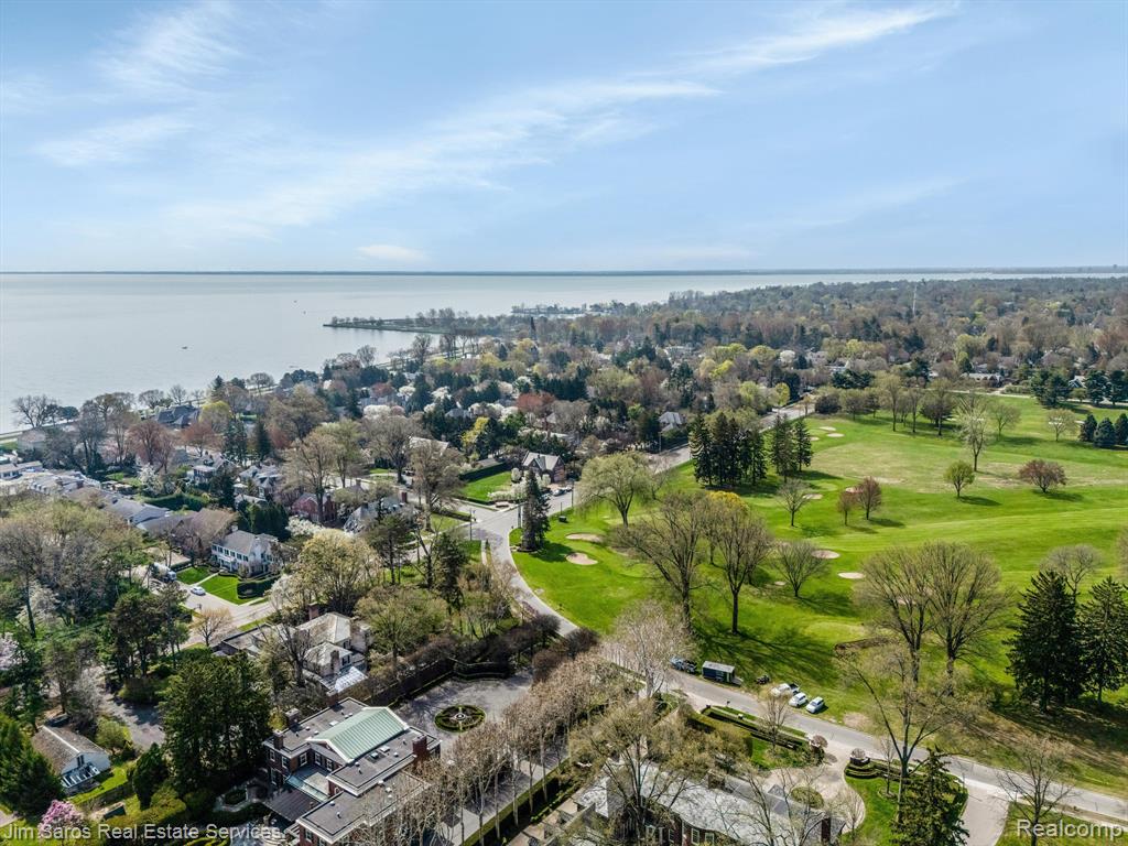 71 WOODLAND SHORES Drive, Grosse Pointe Shores, MI 48236 — Photo 3
