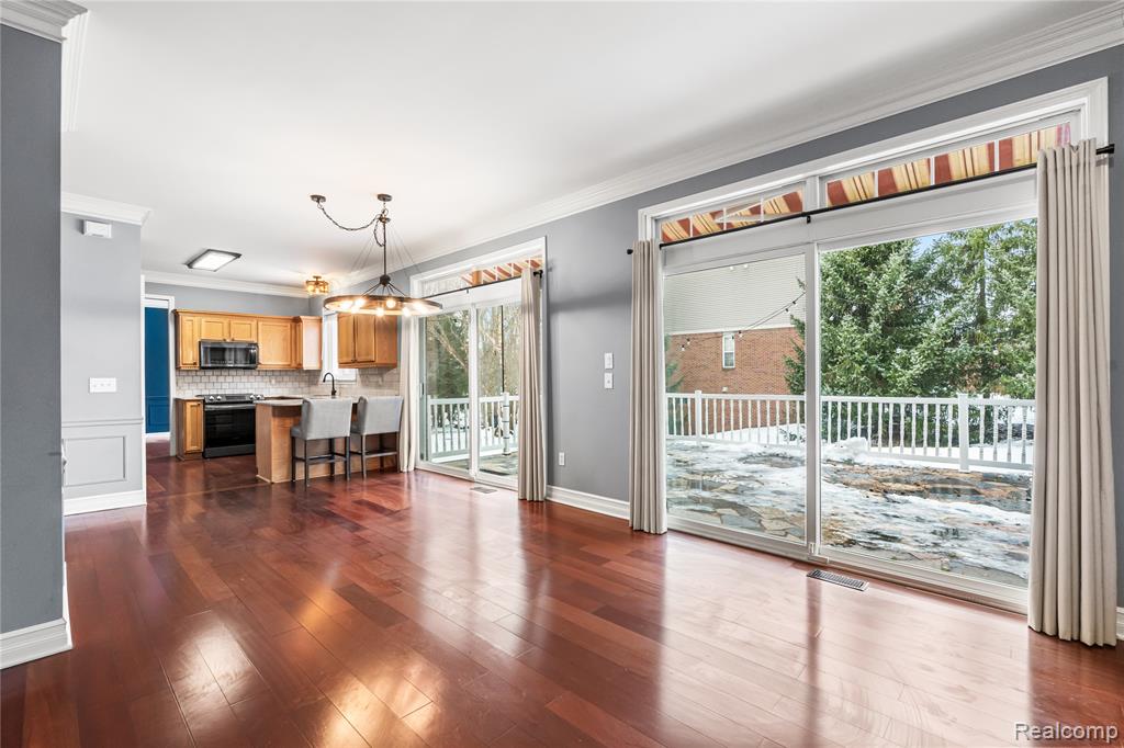 489 N Washington Street, Lake Orion, MI 48362 — Photo 13