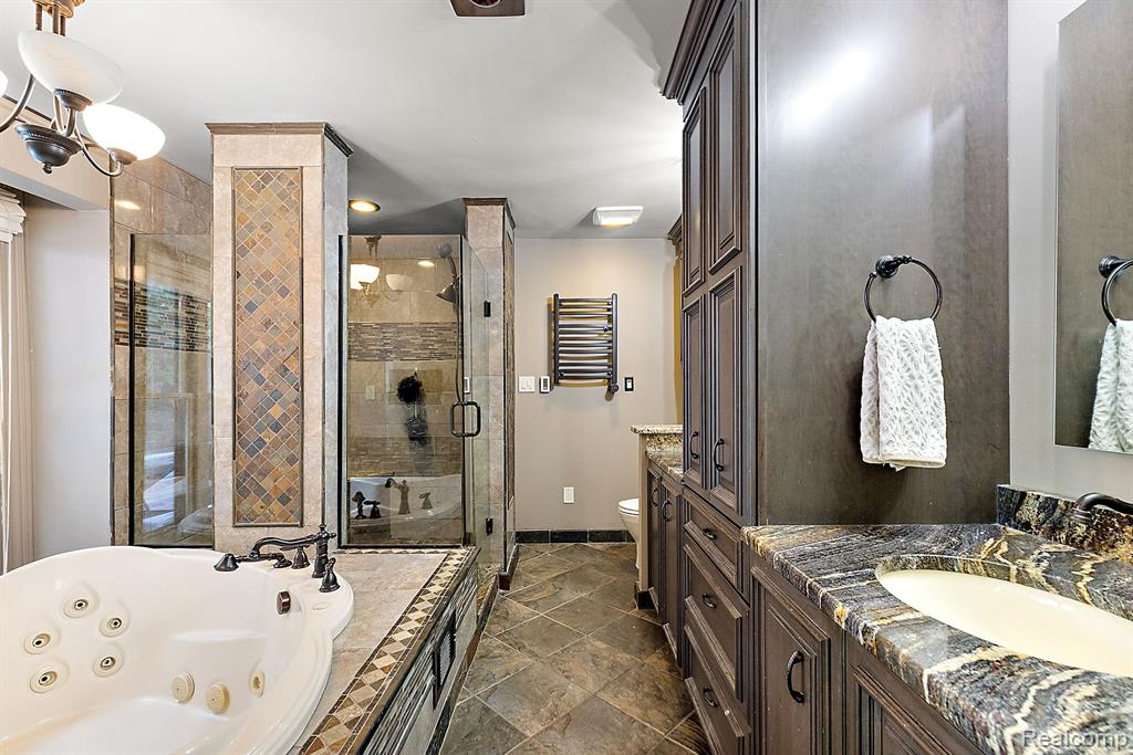 4378 Compton Way, Bloomfield Hills, MI 48302 — Photo 44