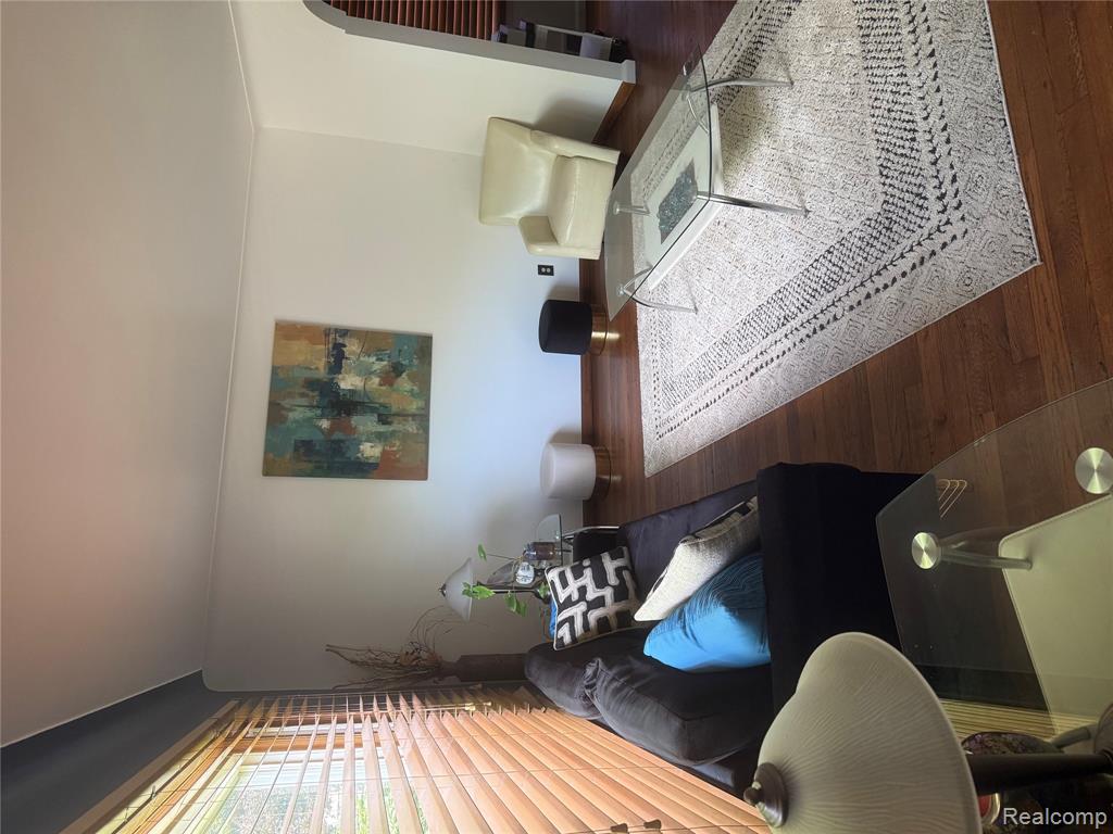 434 Moross Road, Grosse Pointe, MI 48236