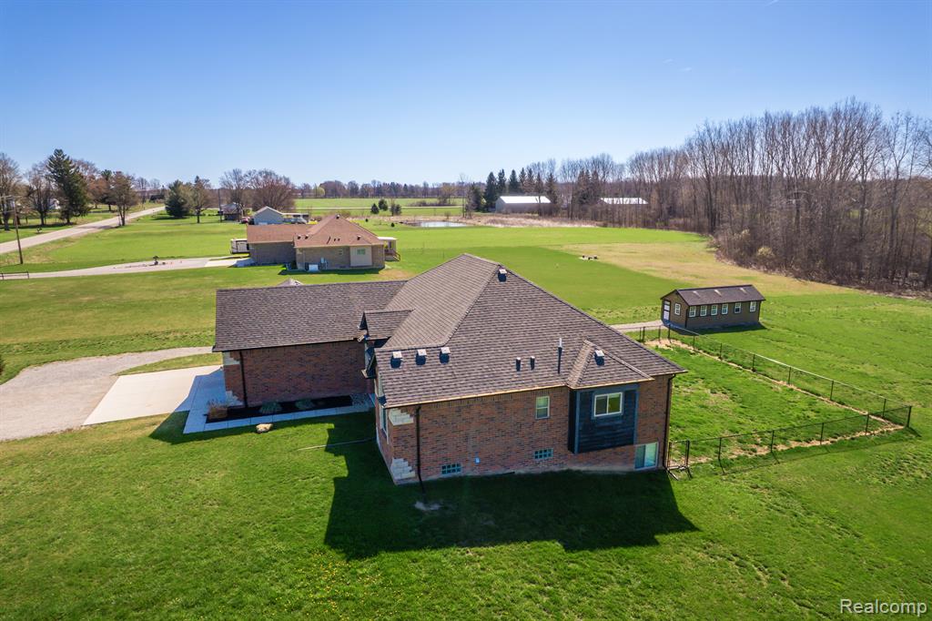 8520 ALMONT Road, Almont, MI 48003 — Photo 42