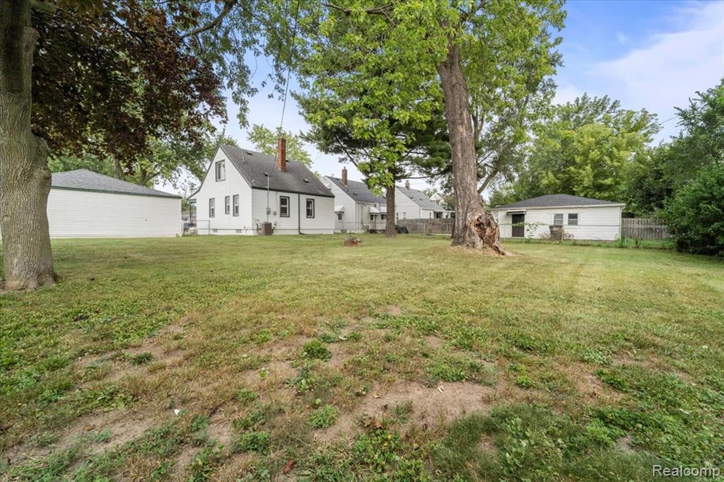 6911 Polk Street, Taylor, MI 48180 — Photo 21