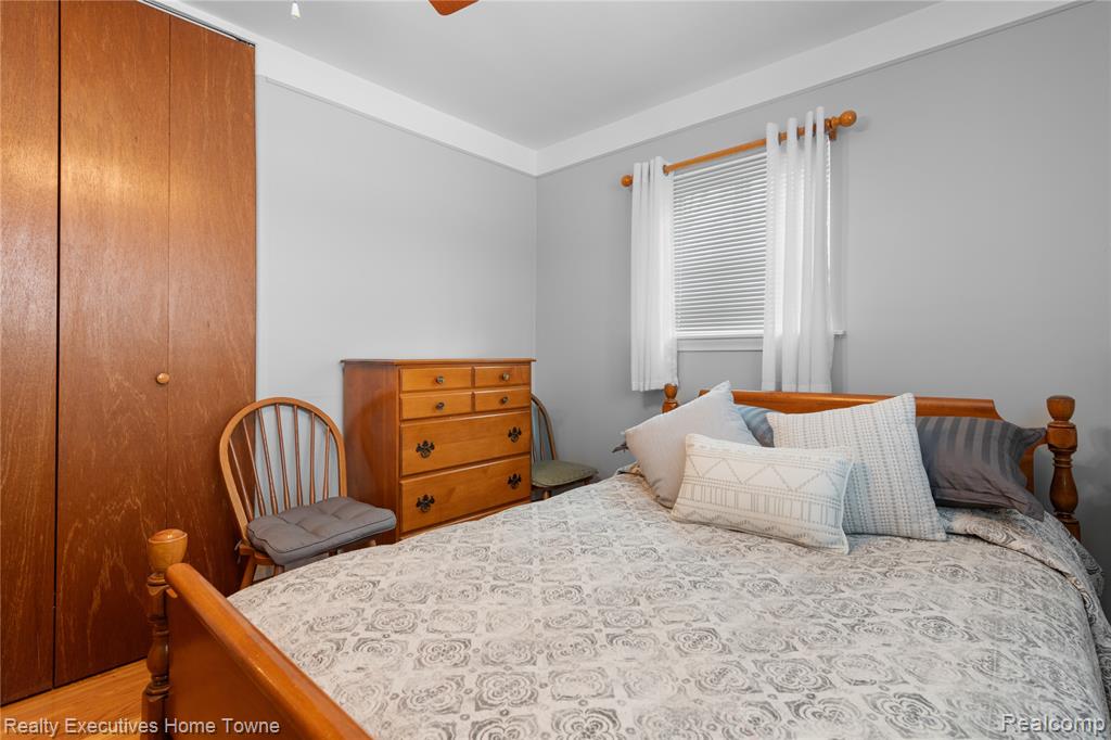 4611 E 13 Mile Road, Warren, MI 48092 — Photo 11