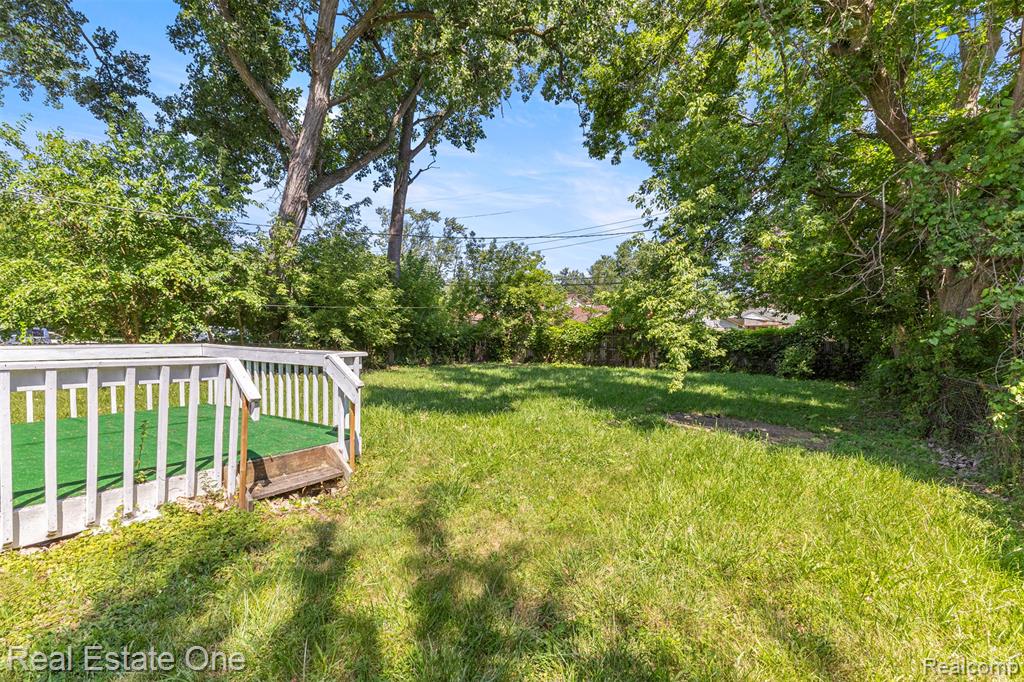 29522 Grandview Street, Inkster, MI 48141 — Photo 23