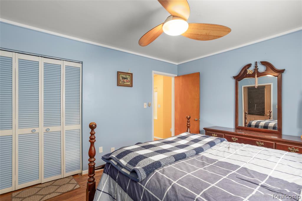 928 N Denwood Street, Dearborn, MI 48128 — Photo 11
