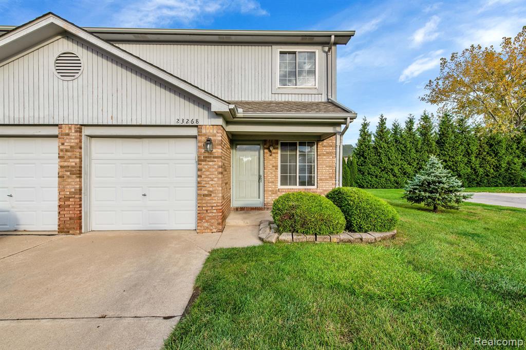 23268 STOFLET Lane, Trenton, MI 48183 — Photo 3