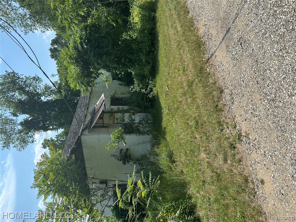 9945 Cedar Island Road, White Lake, MI — Photo 3