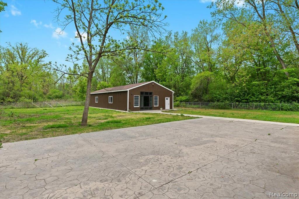 49712 Geddes Road, Canton, MI 48188 — Photo 45