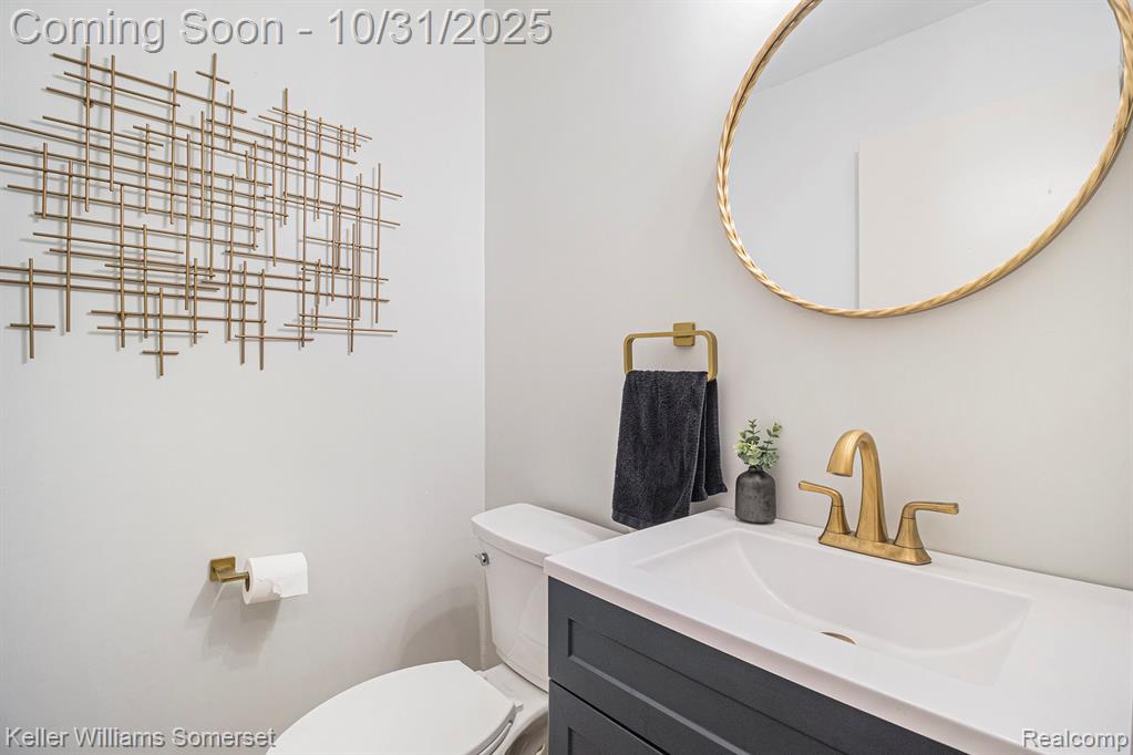 4523 Harold Drive, Troy, MI 48085 — Photo 14