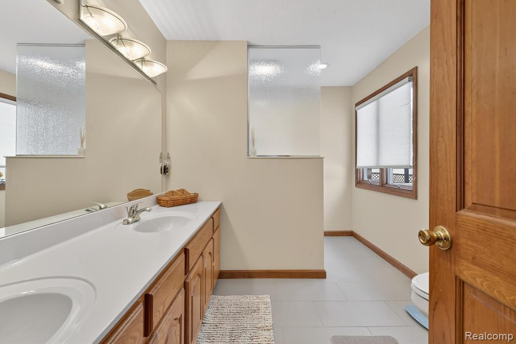 32874 Liparoto Drive, Rockwood, MI — Photo 20