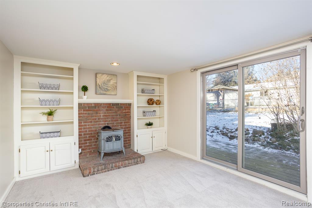 431 Cabinet Street, Milford, MI 48381 — Photo 20