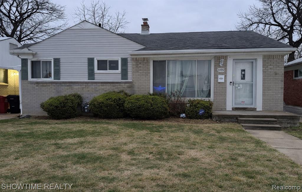 26261 Linwood Street, Roseville, MI, 48066