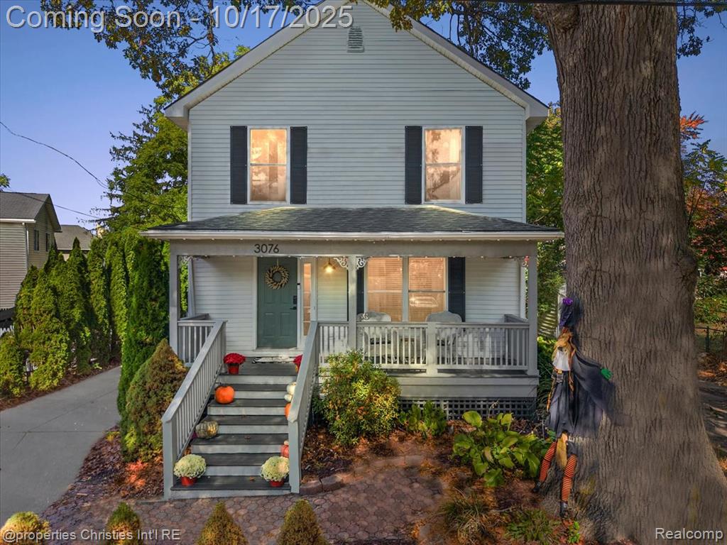 3076 Pridham Street, Keego Harbor, MI 48320 — front exterior