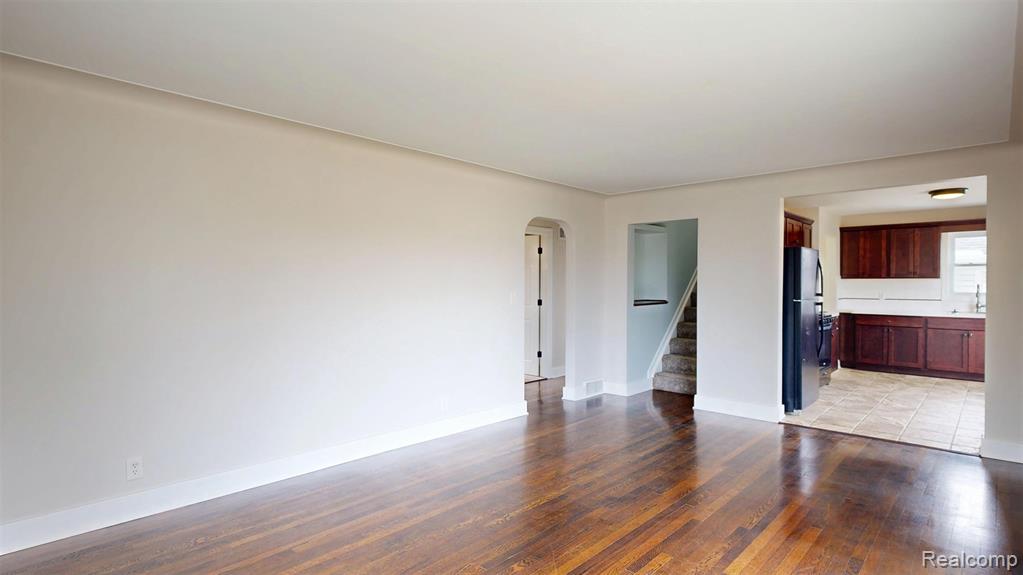 4469 W Coldwater Road, Flint, MI 48504 — Photo 24