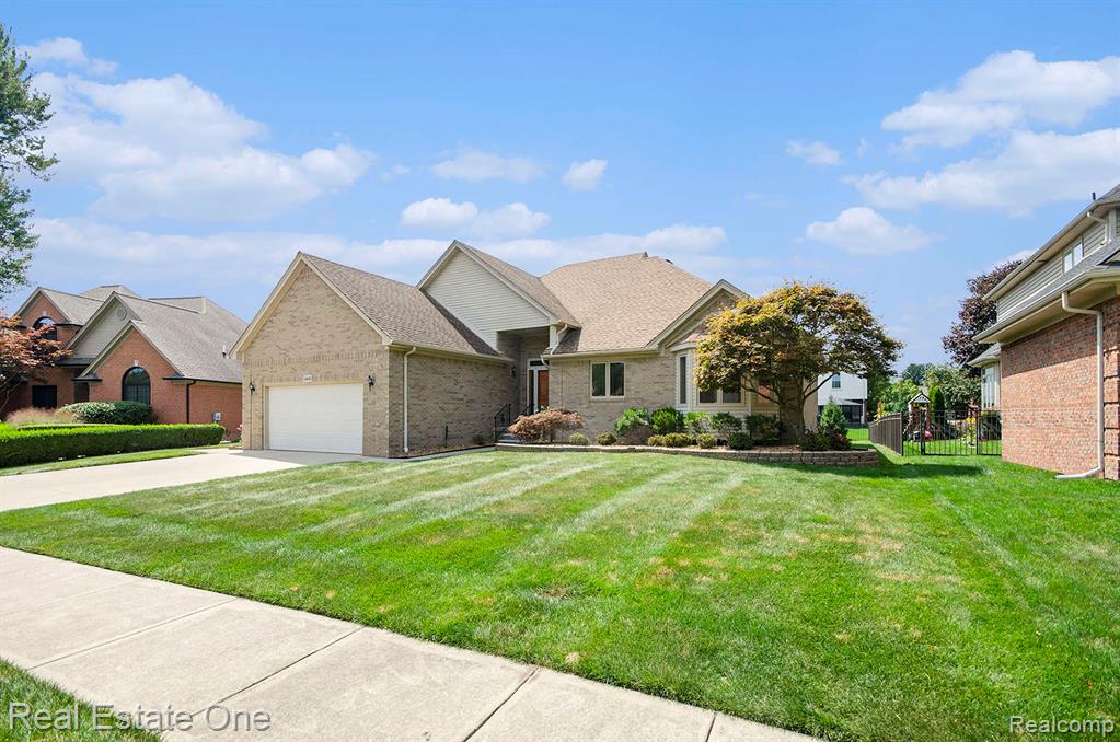 54149 Acadia Drive, Macomb, MI 48042 — Photo 5