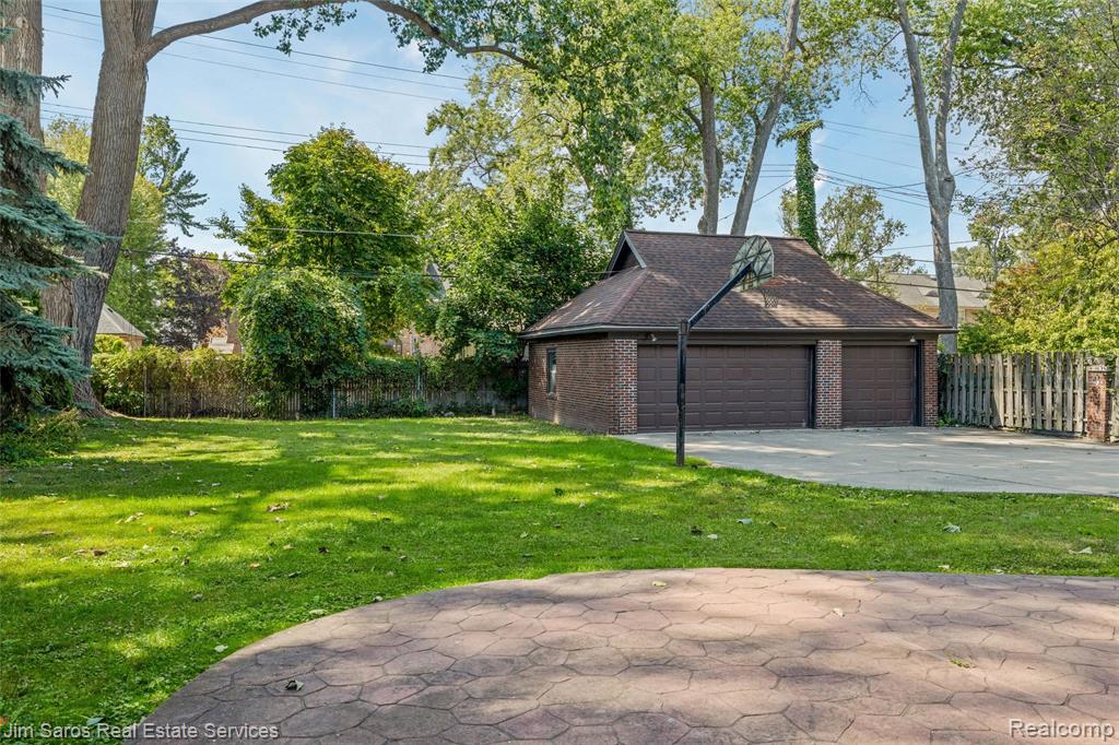 921 Berkshire Road, Grosse Pointe Park, MI 48230 — Photo 42