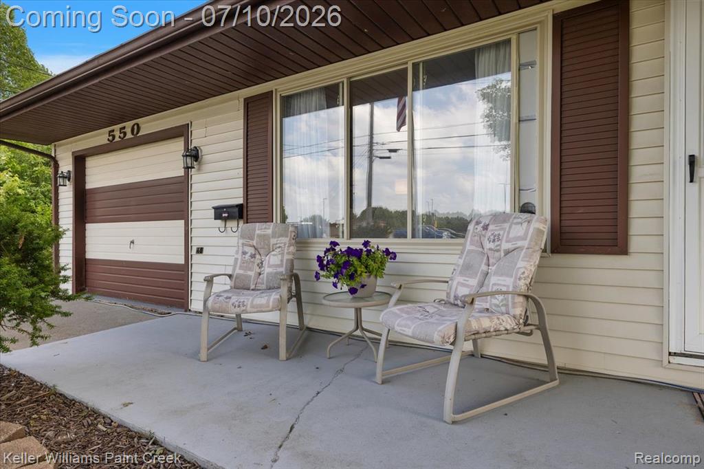 550 E Clark Street, Davison, MI 48423 — Photo 4