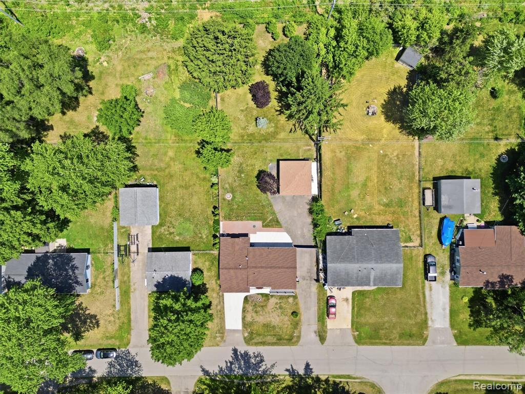 6271 Stephen, Brighton, MI 48116 — Photo 27