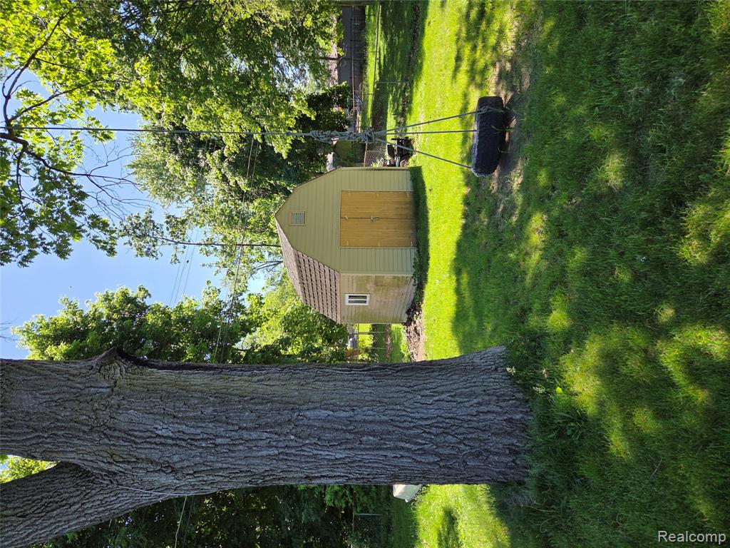 941 Burlingham Street, Oxford, MI 48371 — Photo 22