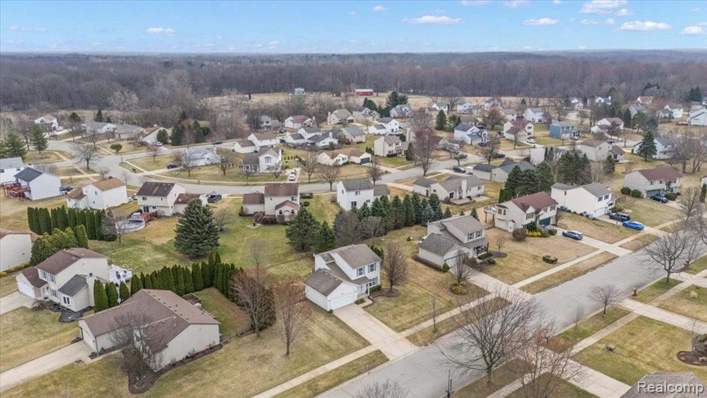 8964 SUNFLOWER, Whitmore Lake, MI 48189 — Photo 18