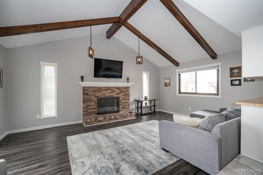 47303 Nola Drive, Macomb, MI 48044 — Photo 5