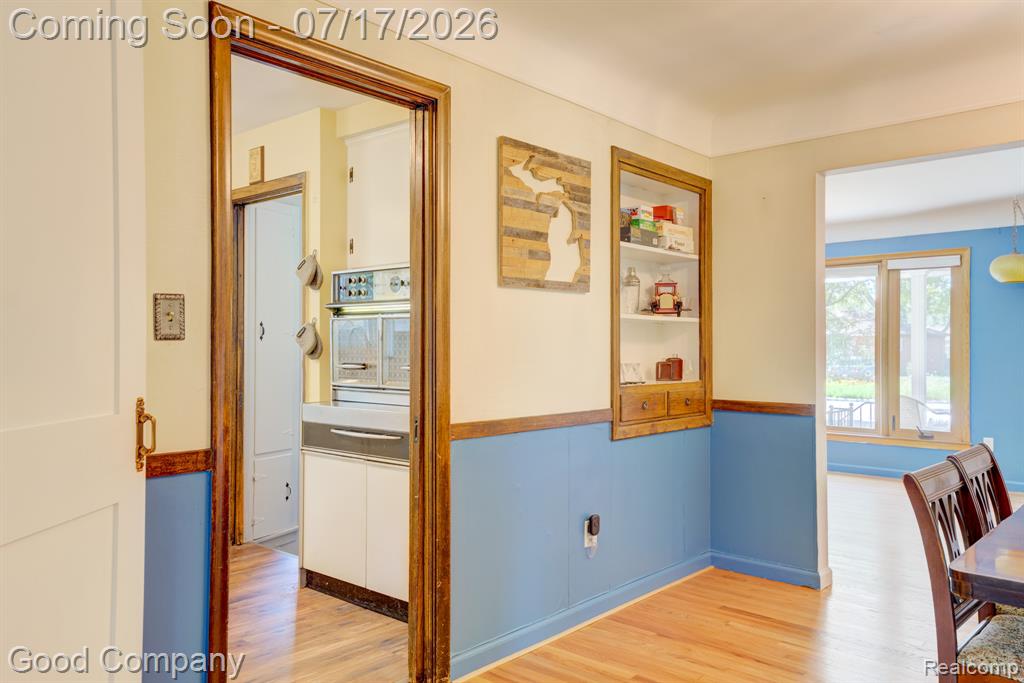 24310 Manistee Street, Oak Park, MI 48237 — Photo 11