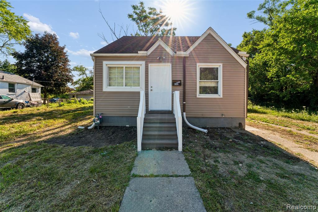 9342 Abington Avenue - Photo 3