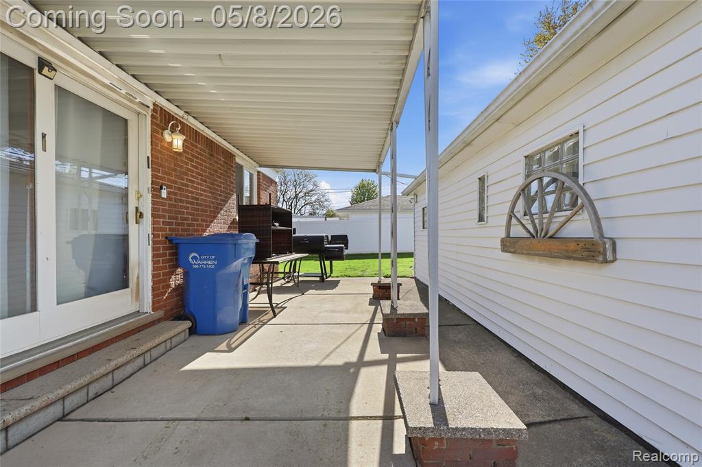 13412 Common Road, Warren, MI 48088 — Photo 40