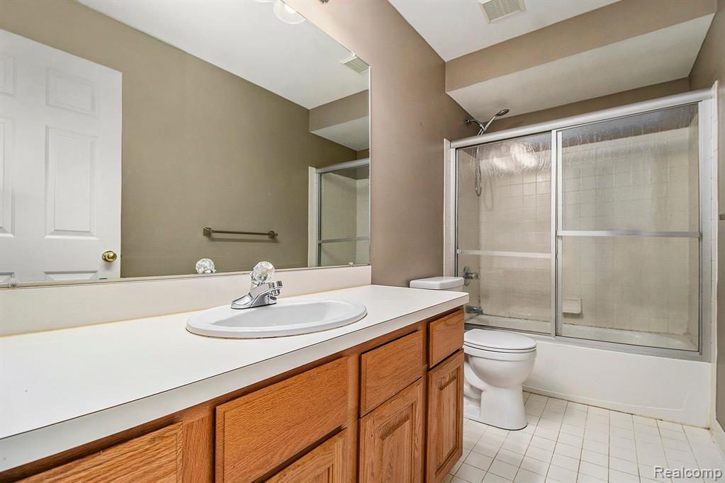 42856 LEDGEVIEW Drive, Novi, MI 48377 — Photo 19