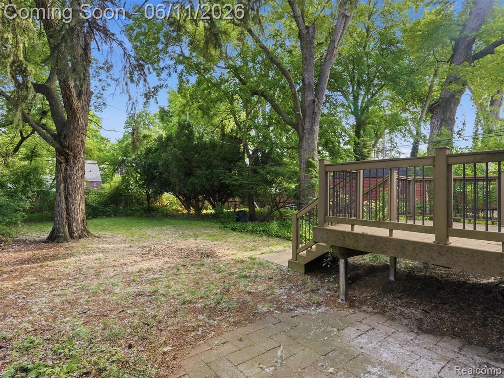 404 La Plaza Court, Royal Oak, MI 48073 — Photo 22