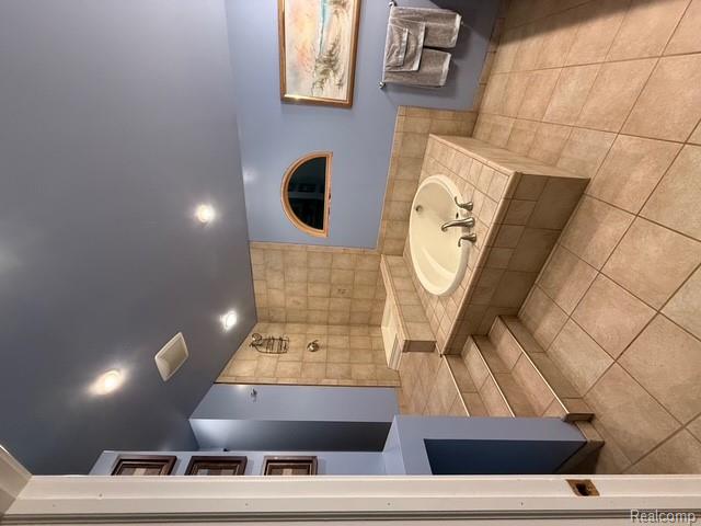 48212 Cardinal Drive, Shelby Twp, MI 48317 — Photo 35