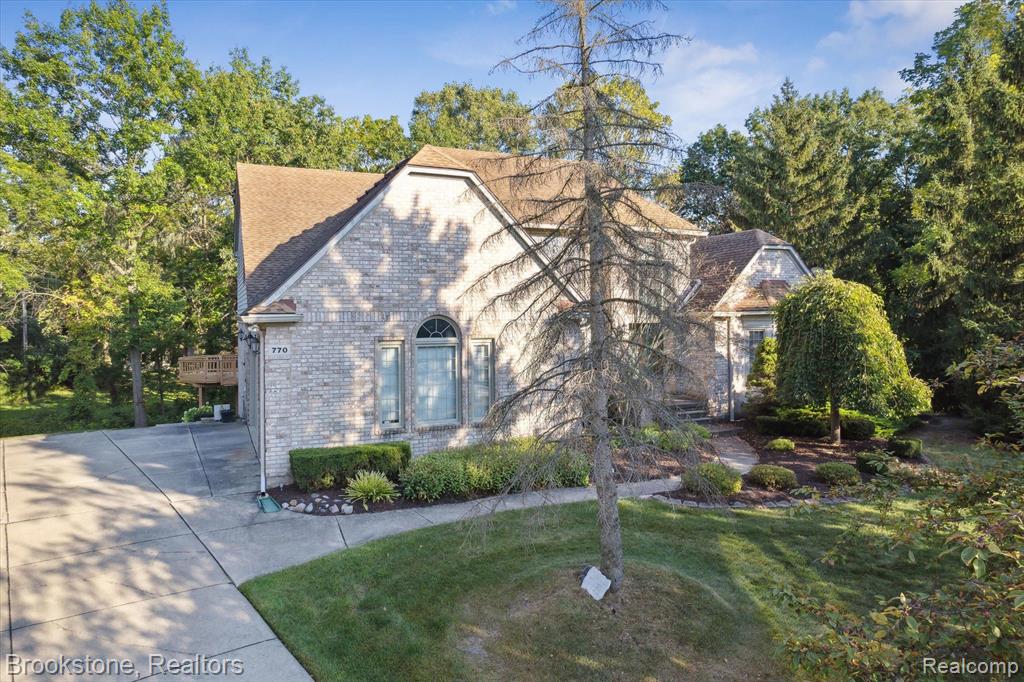 770 LAKEWOOD Drive, Rochester Hills, MI 48309 — Photo 4